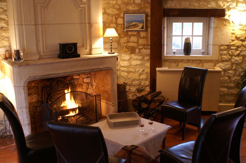 Logis Hotel Le Moulin De Chalons Le Guâ Kültér fotó