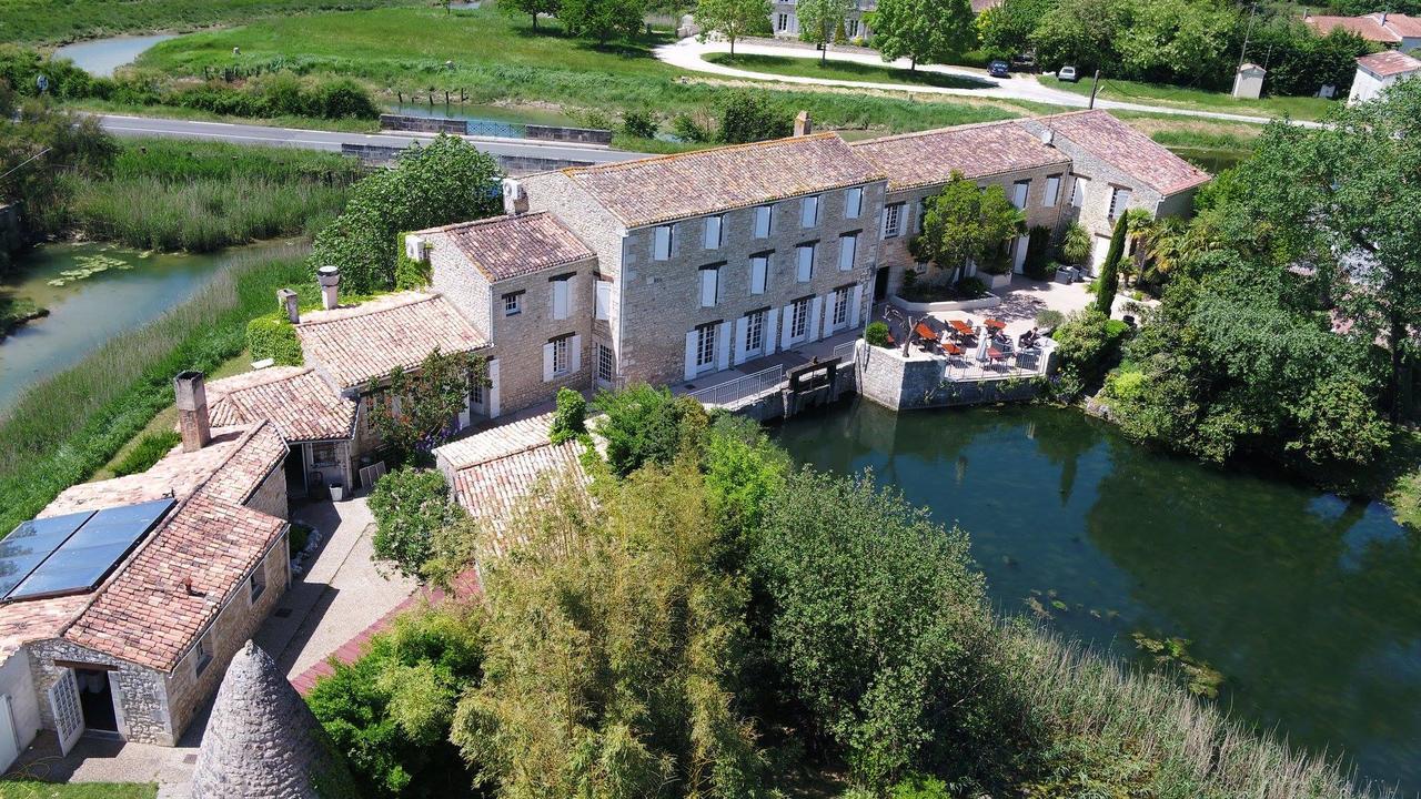 Logis Hotel Le Moulin De Chalons Le Guâ Kültér fotó