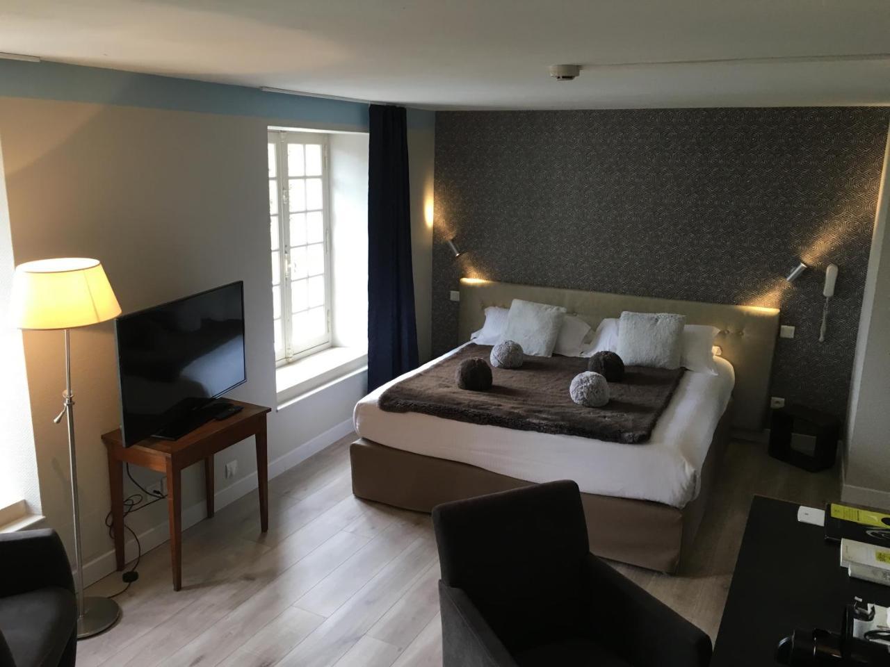 Logis Hotel Le Moulin De Chalons Le Guâ Kültér fotó